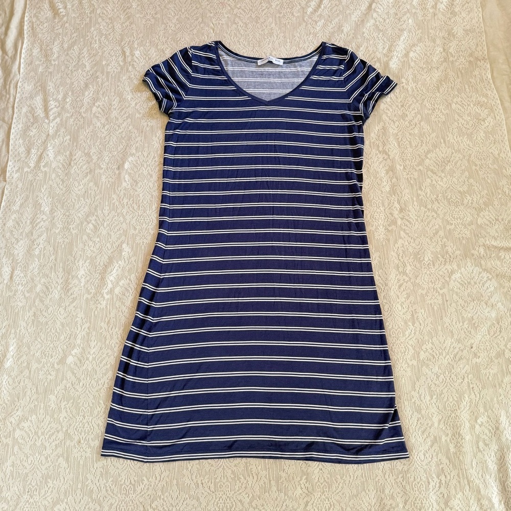 Amina Rubinacci navy striped t shirt dress